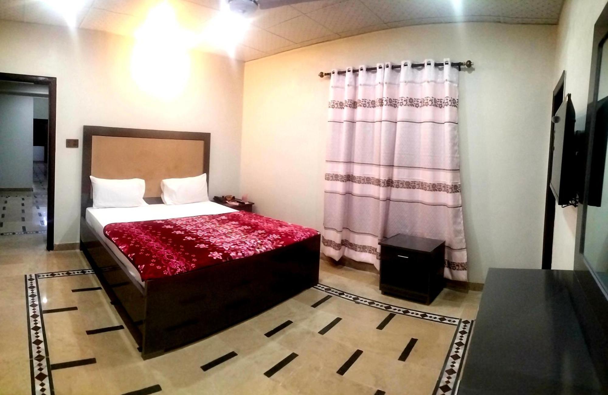 Subhan Palace Guest House カラチ エクステリア 写真