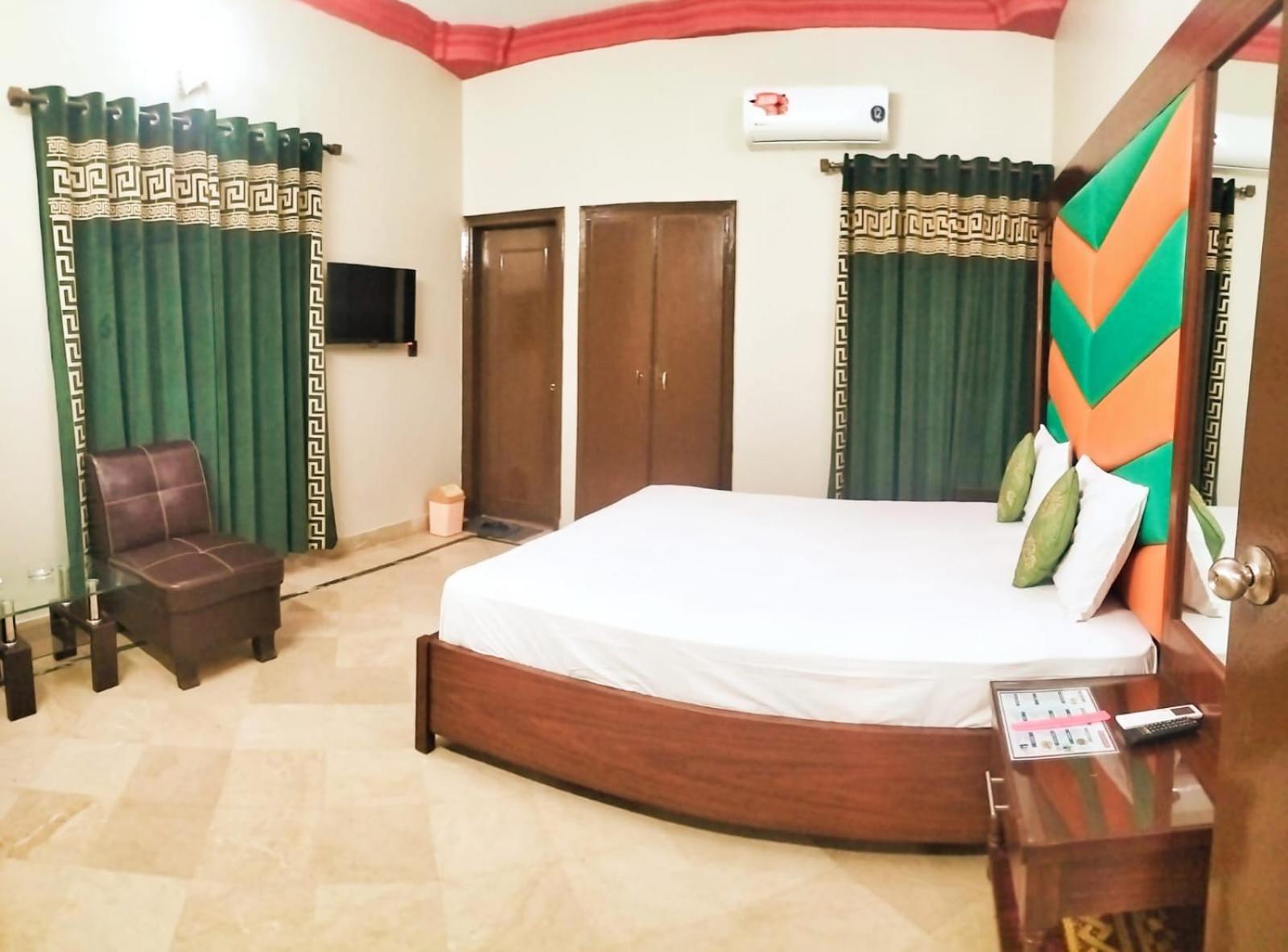 Subhan Palace Guest House カラチ エクステリア 写真