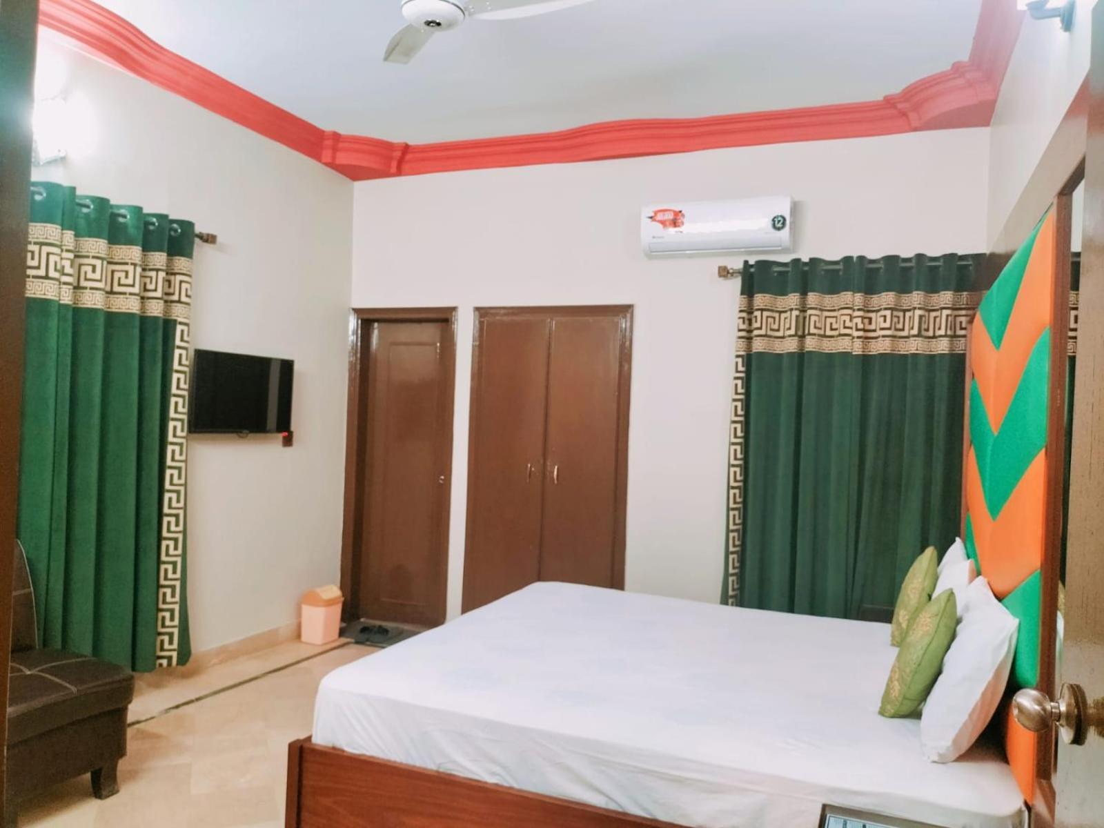 Subhan Palace Guest House カラチ エクステリア 写真