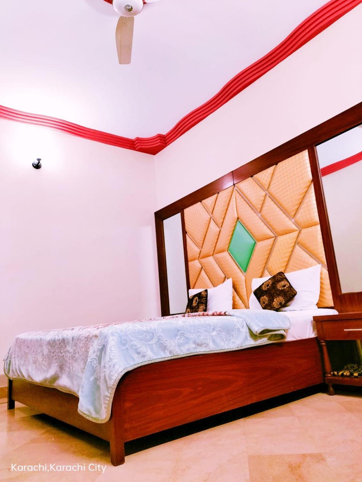 Subhan Palace Guest House カラチ エクステリア 写真
