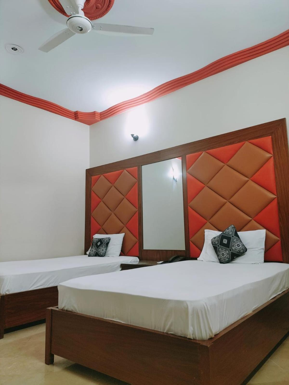 Subhan Palace Guest House カラチ エクステリア 写真