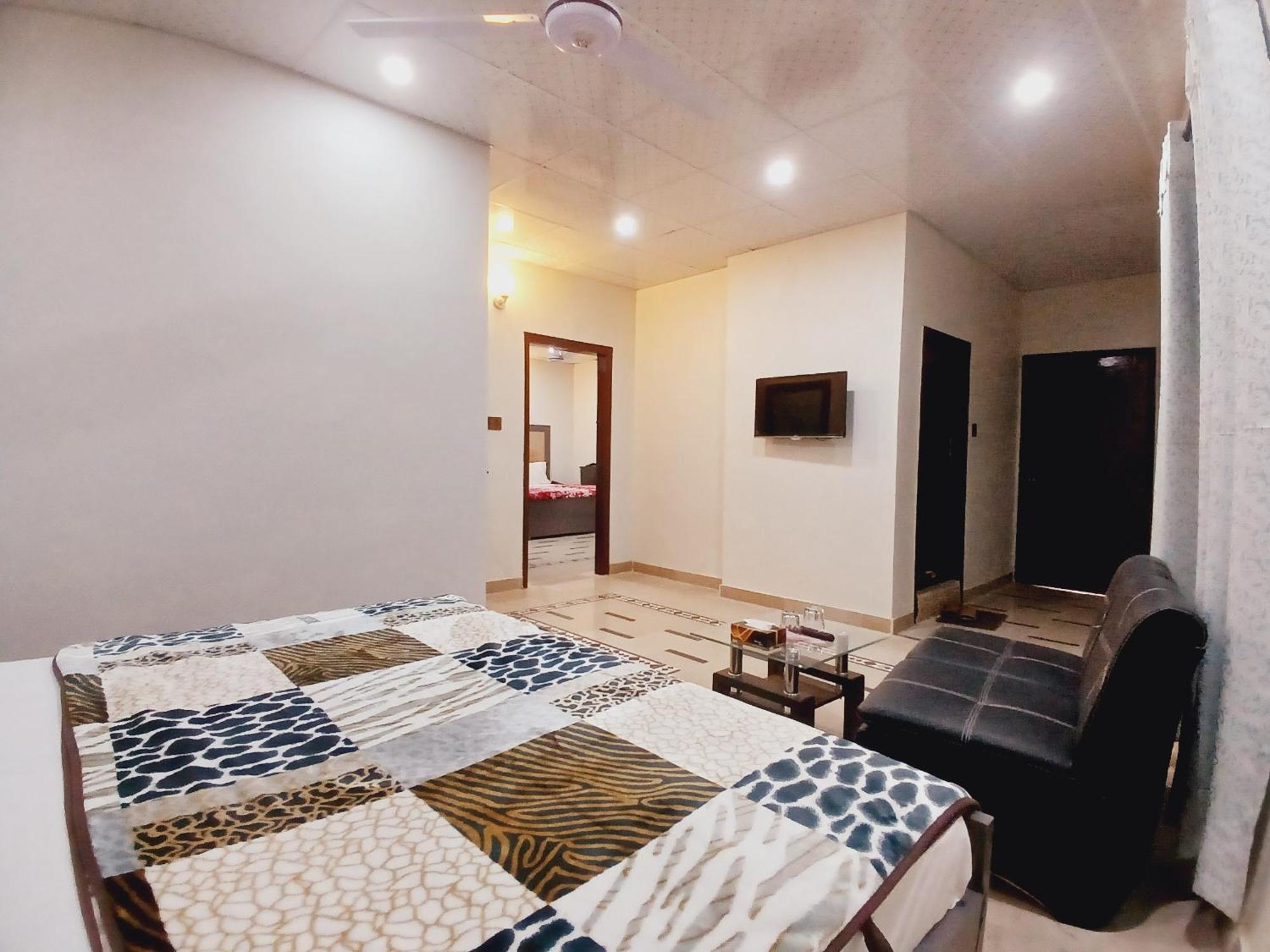 Subhan Palace Guest House カラチ エクステリア 写真