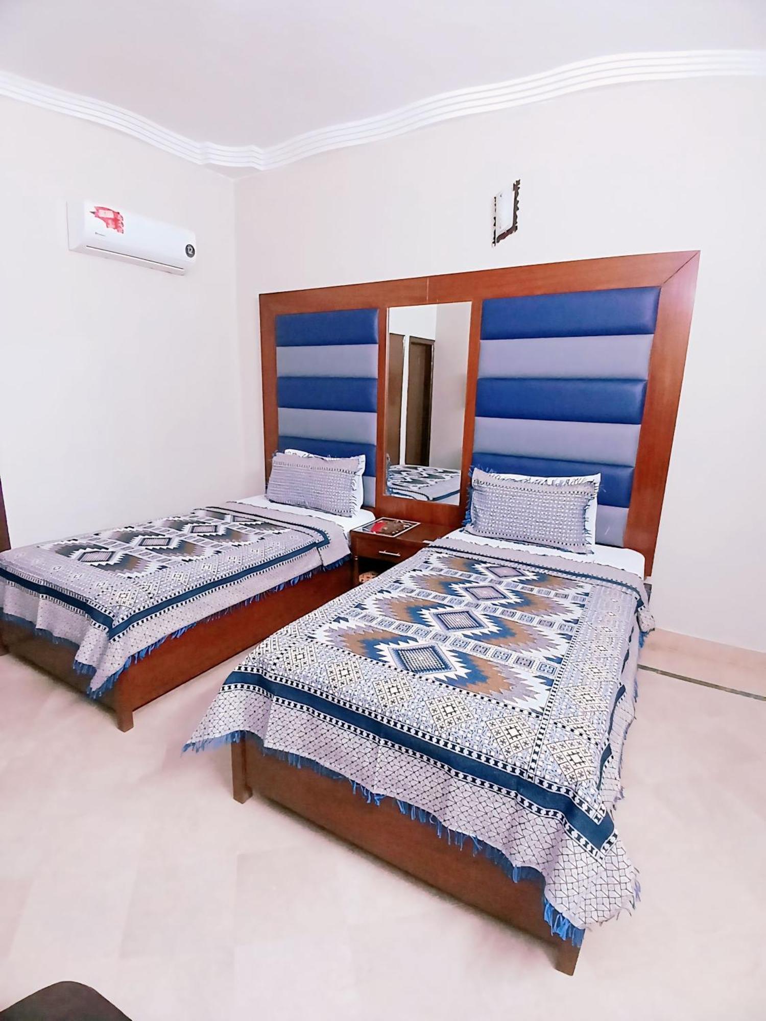 Subhan Palace Guest House カラチ 部屋 写真